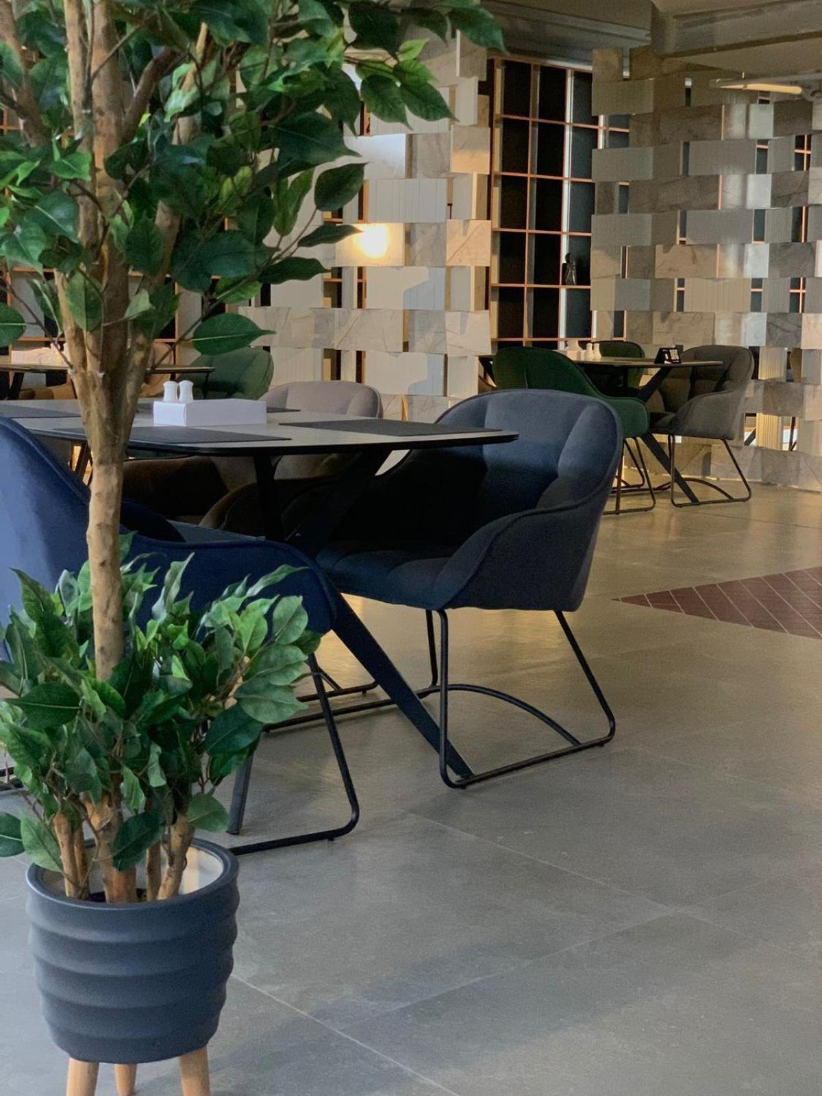 Swiss In Park Tabuk Hotell Eksteriør bilde