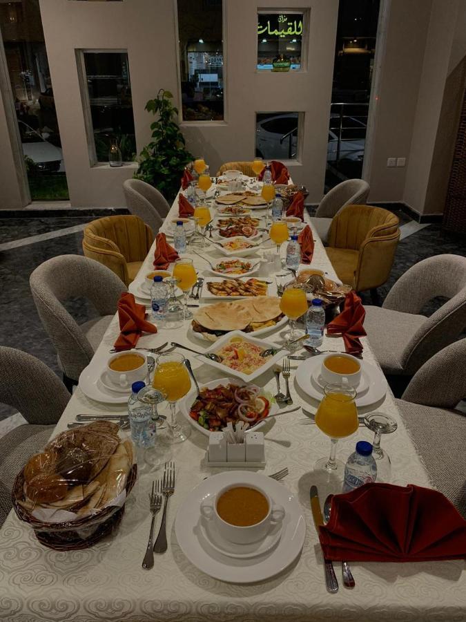 Swiss In Park Tabuk Hotell Eksteriør bilde